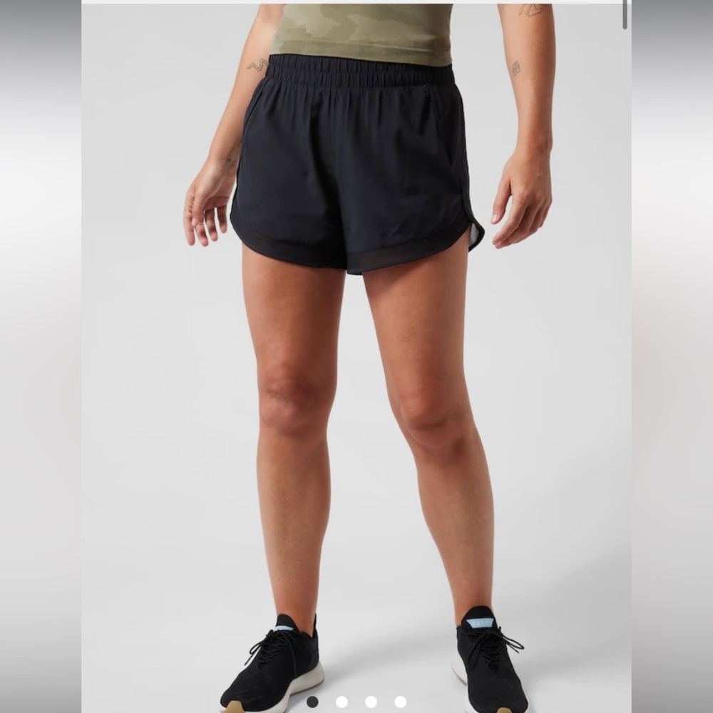 Athleta High-Rise Mesh Racer Run 3” Short